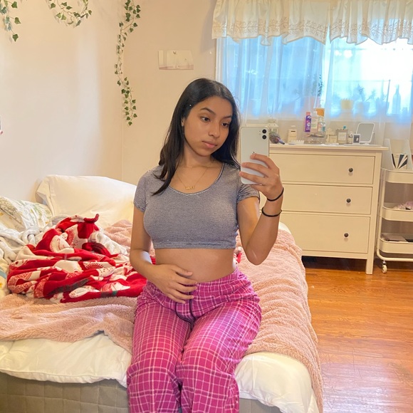 XS garage crop top - Picture 3 of 3